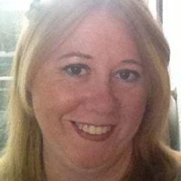 Meet your Posher, Jennifer - Picture 1 of 1